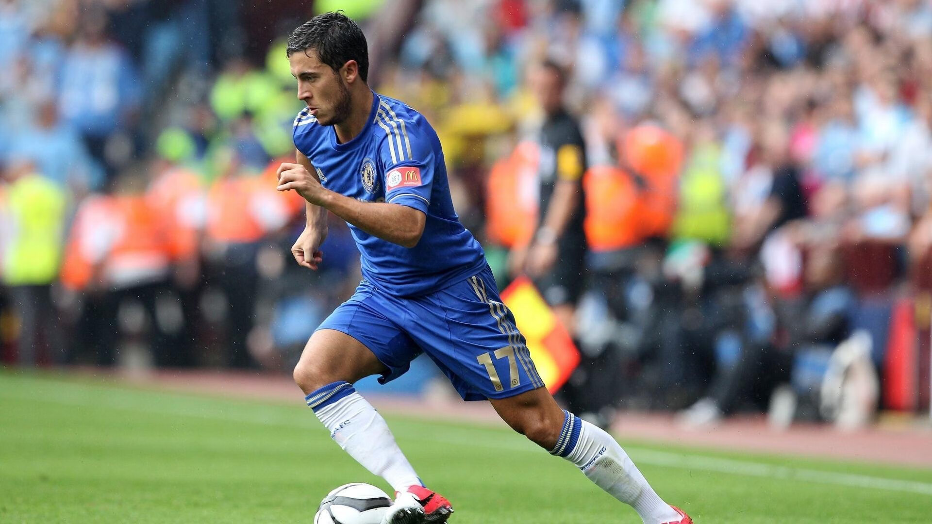 哈兰德与队友间的默契配合正在被写入球队进攻手册,哈兰德 过人